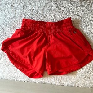 Lululemon 3" short